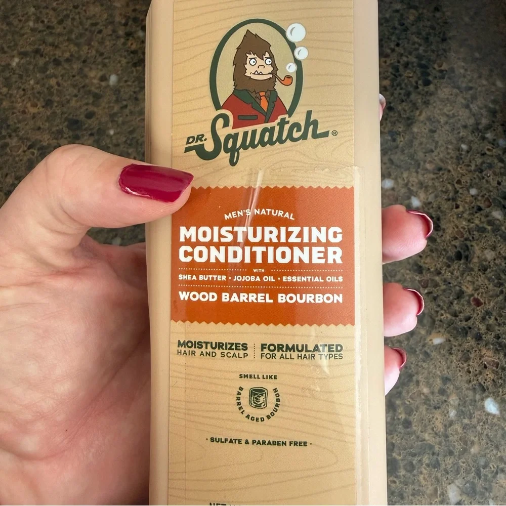 NEW Dr. Squatch Men's Natural Moisturizing Wood Barrel Bourbon Conditioner